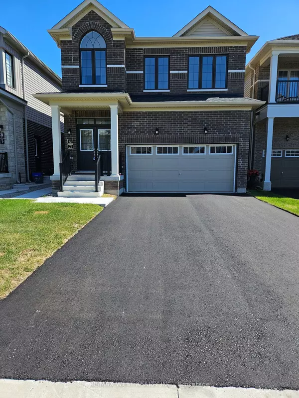 24 Ludlow DR #Main, Barrie, ON L9S 2Z8