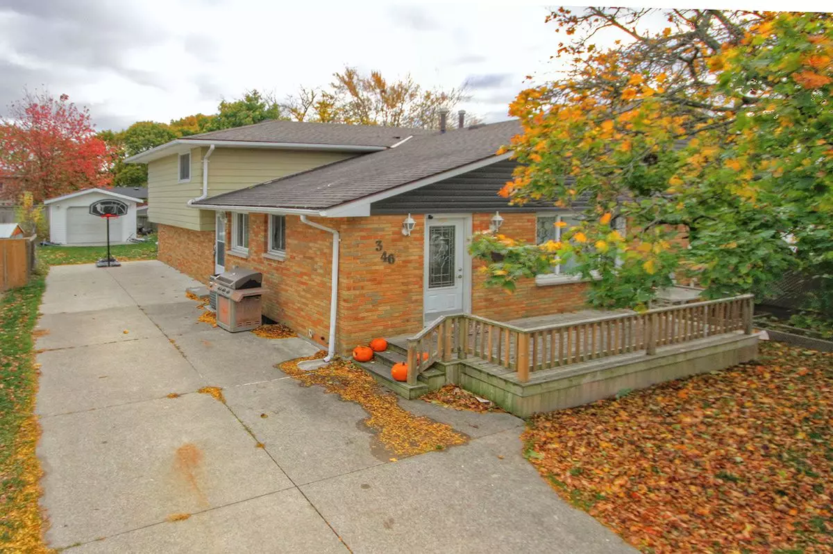 Sarnia, ON N7S 4K7,346 Trudeau DR