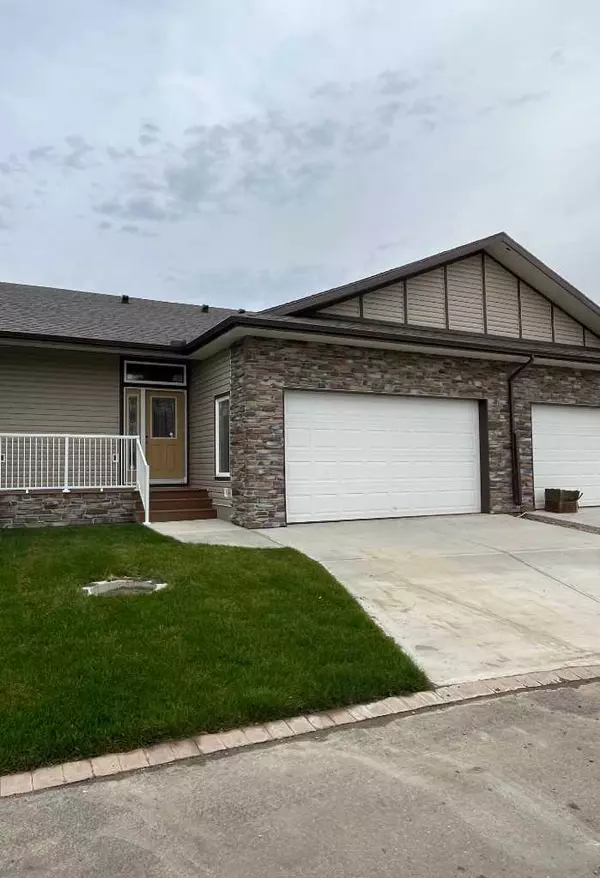 24 Garden Way, Drumheller, AB T0J 0Y5