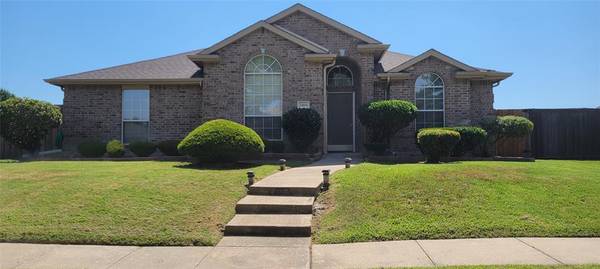 3406 Lake Highlands Drive, Rowlett, TX 75088