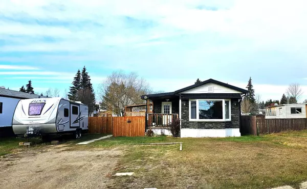 Wainwright, AB T9W 1A3,206 4 Street CRES