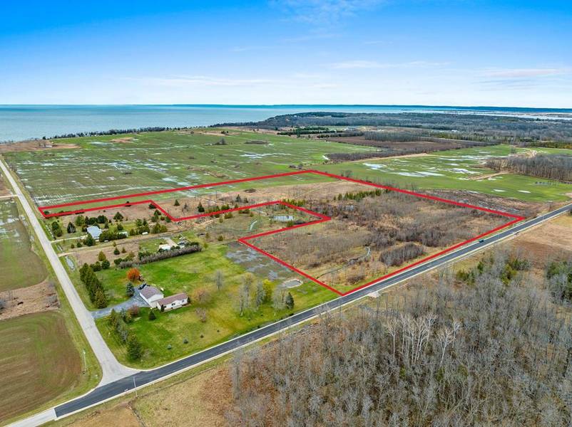 Debroux Rd, Sturgeon Bay, WI 54235