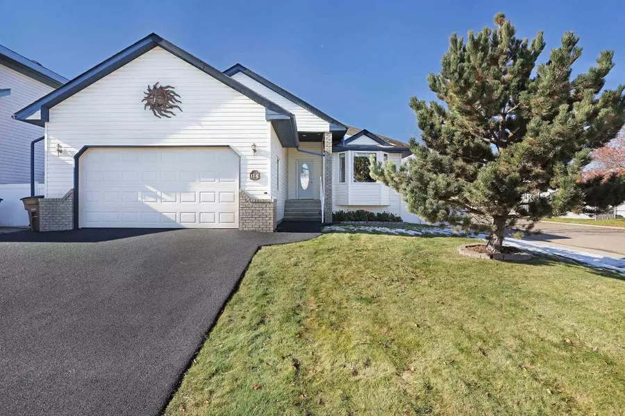 114 Southshore DR E, Brooks, AB T1R 1M4