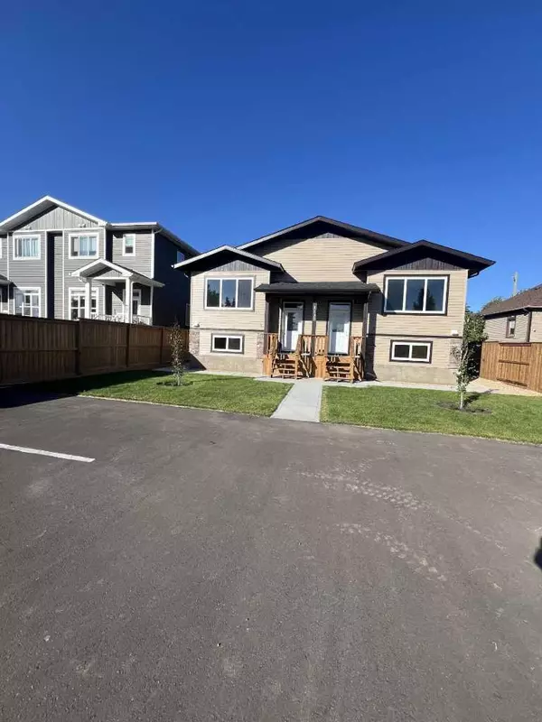 Lacombe, AB T4L1J7,5135 53 ST #3 & 4