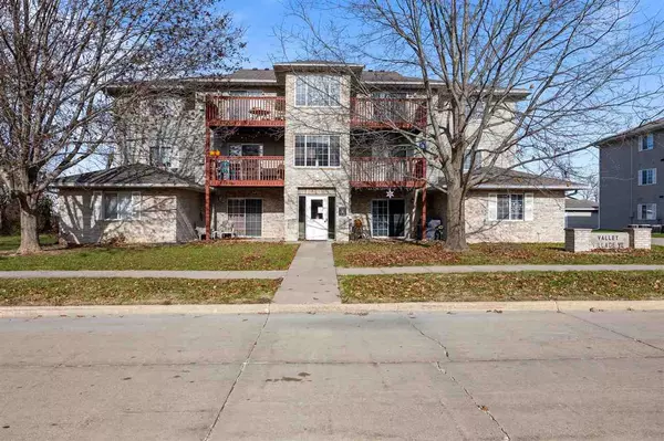 Tiffin, IA 52340,608 Kimberlite St