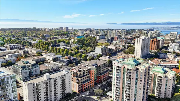 Victoria, BC V8V 0C9,1029 View St #416