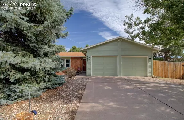 Colorado Springs, CO 80920,3040 Zephyr DR