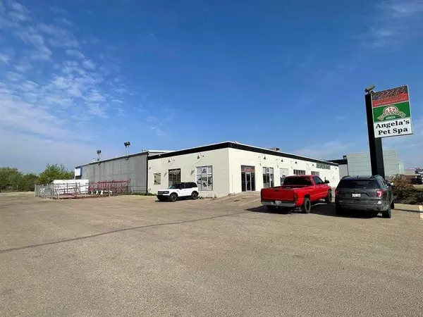 Grande Prairie, AB T8V 2N5,11308 100 ST #101