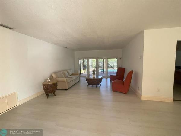 Palmetto Bay, FL 33157,18250 SW 88th Pl