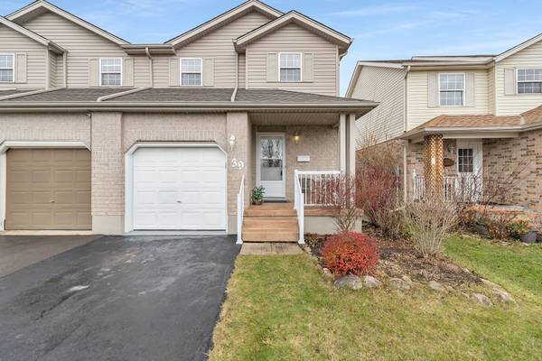 39 Raspberry LN, Guelph, ON N1E 7H4