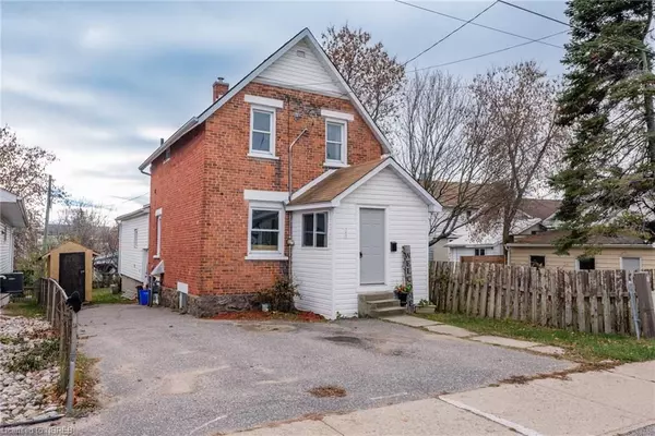 North Bay, ON P1B 6P7,743 CEDAR ST