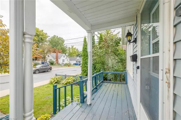 Welland, ON L3C 4K3,33 DUFFERIN ST