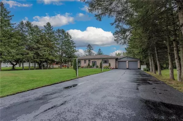 South Glengarry, ON K0C 2J0,18230 PATRICK ST