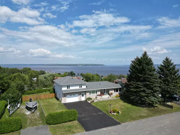 Temiskaming Shores, ON P0J 1K0,251 Lawlor ST