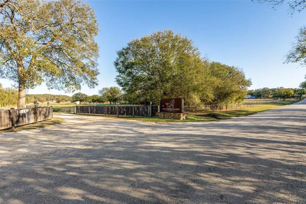 Valley View, TX 76272,492 Prairie Grove Road