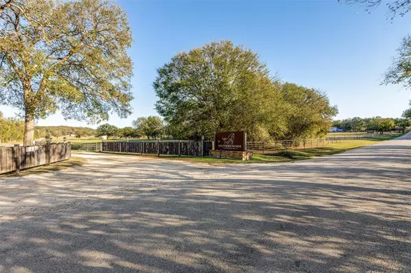 Valley View, TX 76272,338 Prairie Grove Road