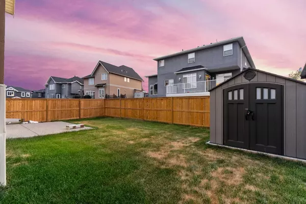 Chestermere, AB T1X1Y2,198 KINNIBURGH CRES