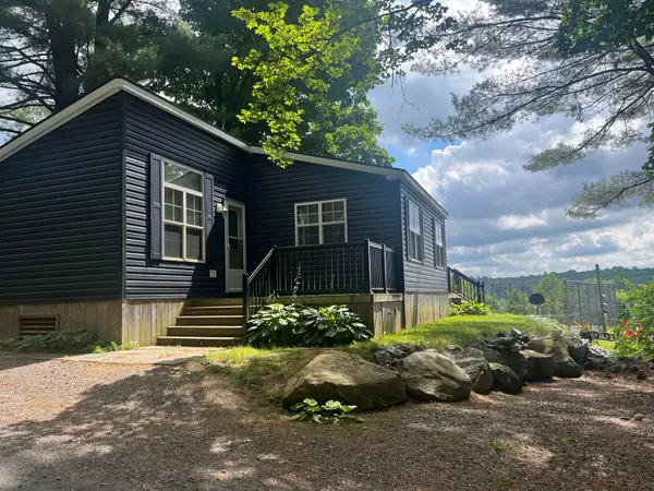 1047 Bonnie Lake Camp RD #PPLR701, Bracebridge, ON P1L 1W9