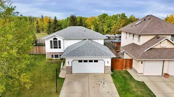 72 Perry DR, Sylvan Lake, AB T4S 1K4