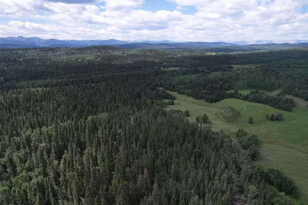 Rural Rocky View County, AB T3Z 3P8,5-5-24-20 NE & NW