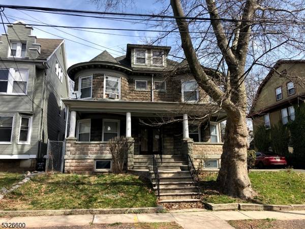 43 Mapes Ave #2R, Newark City, NJ 07112