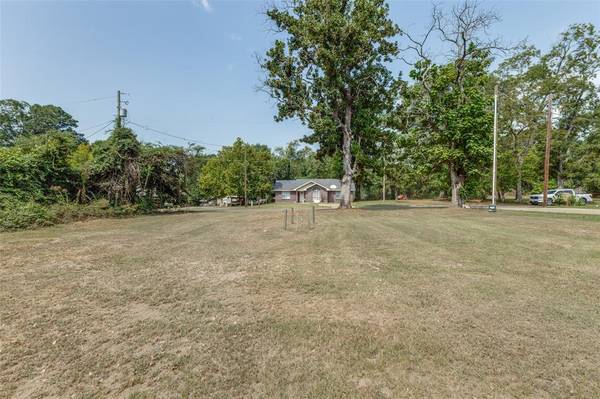 615 Red Springs Avenue, Mount Pleasant, TX 75455