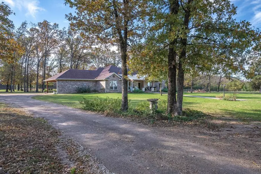 360 Vz County Road 2503, Canton, TX 75103