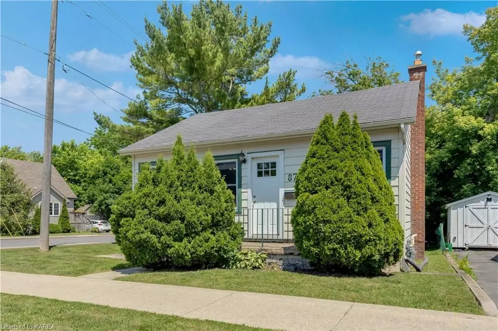 Frontenac, ON K7K 4N8,87 KINGSCOURT AVE