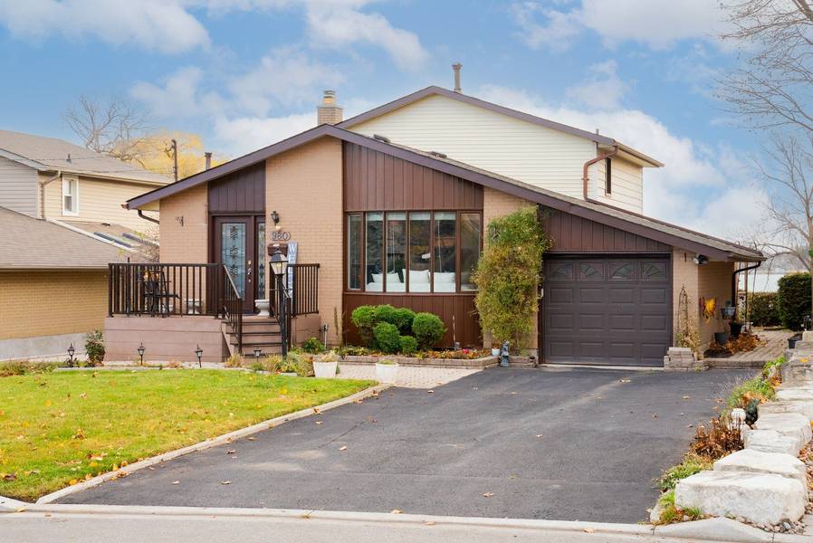 980 Essa CRES, Pickering, ON L1W 2J1