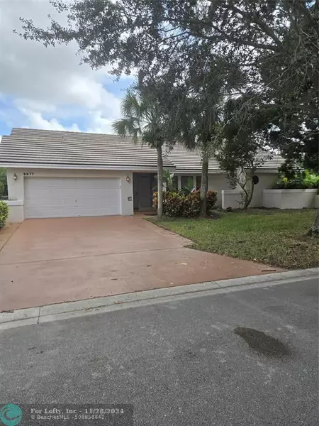 5277 NW 58th Ter, Coral Springs, FL 33067