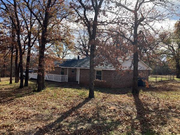 10701 Taurus Drive, Guthrie, OK 73044