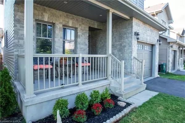 Frontenac, ON K7K 0E8,1729 REGINALD BART DR