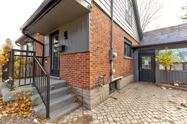 Kitchener, ON N2B 1H1,45 Layton ST