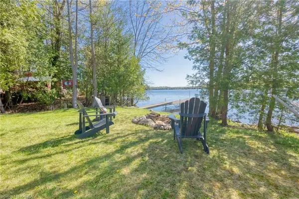 Central Frontenac, ON K0H 1B0,1062 PRICE RD