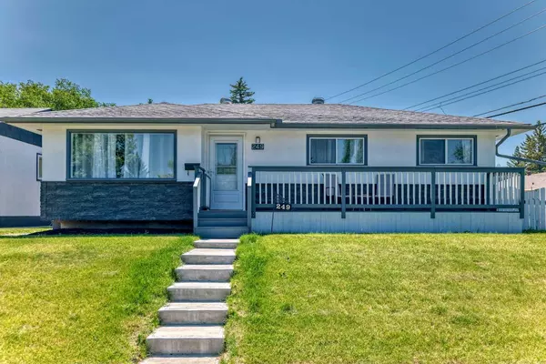 Calgary, AB T2J 0A6,249 Acadia DR SE