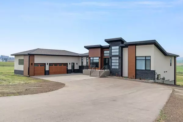 Hamilton Heights Mews #16225, Rural Foothills County, AB T1S 4Y1