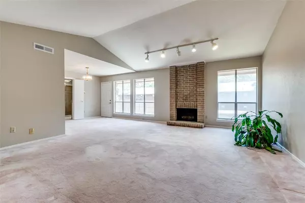 Dallas, TX 75230,10548 Stone Canyon Road #229