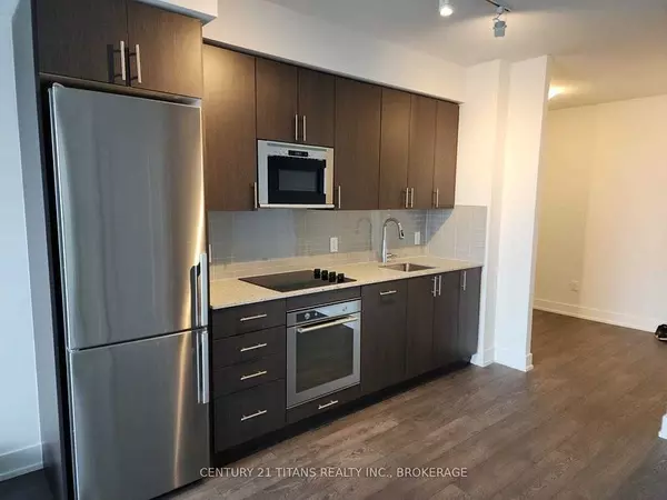 Oshawa, ON L1L 0R5,2550 Simcoe ST E #2512