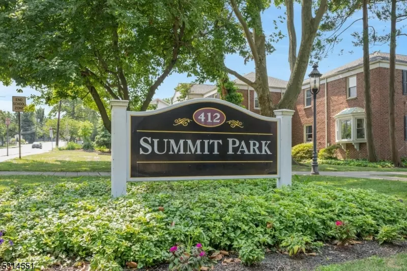 412 Morris Ave Unit 27 #27, Summit City, NJ 07901