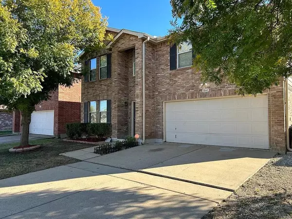 3841 German Pointer Way, Fort Worth, TX 76123