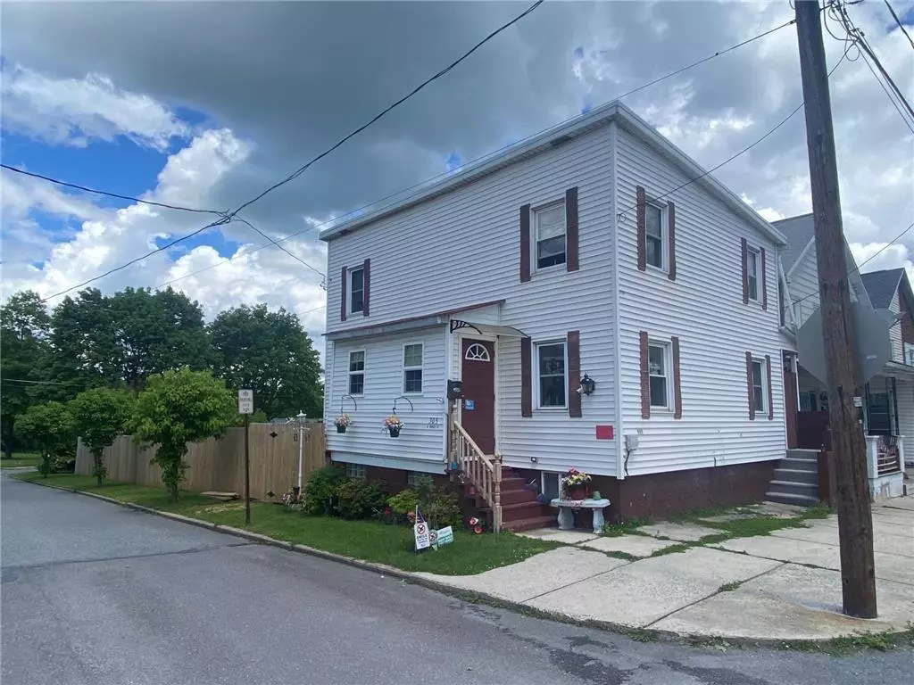 Summit Hill Borough, PA 18250,305 North Spruce Street