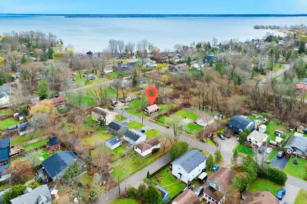 Innisfil, ON L9S 2E9,685 Reid ST