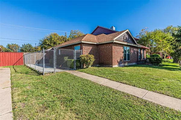 Garland, TX 75040,2124 Prairie Creek Trail