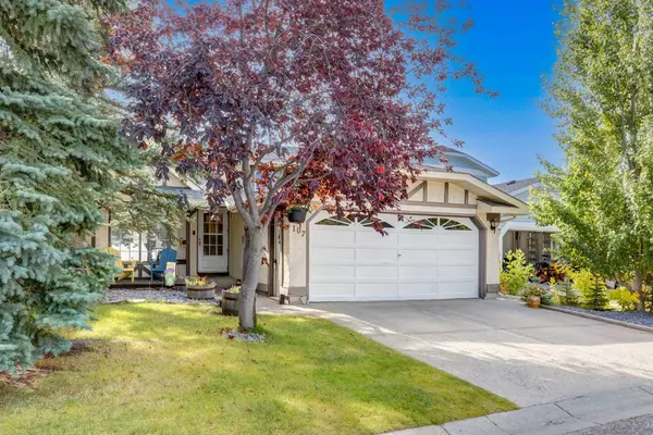 Calgary, AB T3L 1K1,107 Scenic Glen PL NW