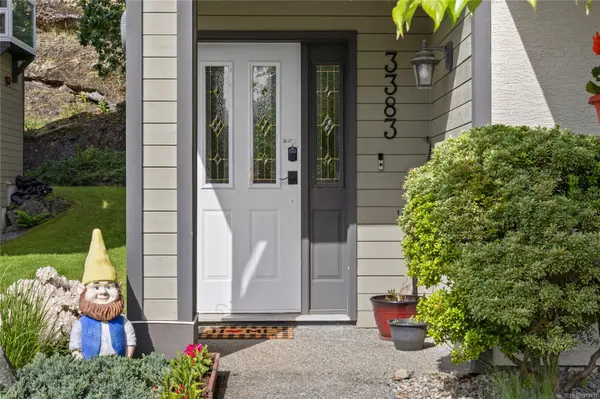 Nanaimo, BC V9T 6J1,3383 Mariposa Dr