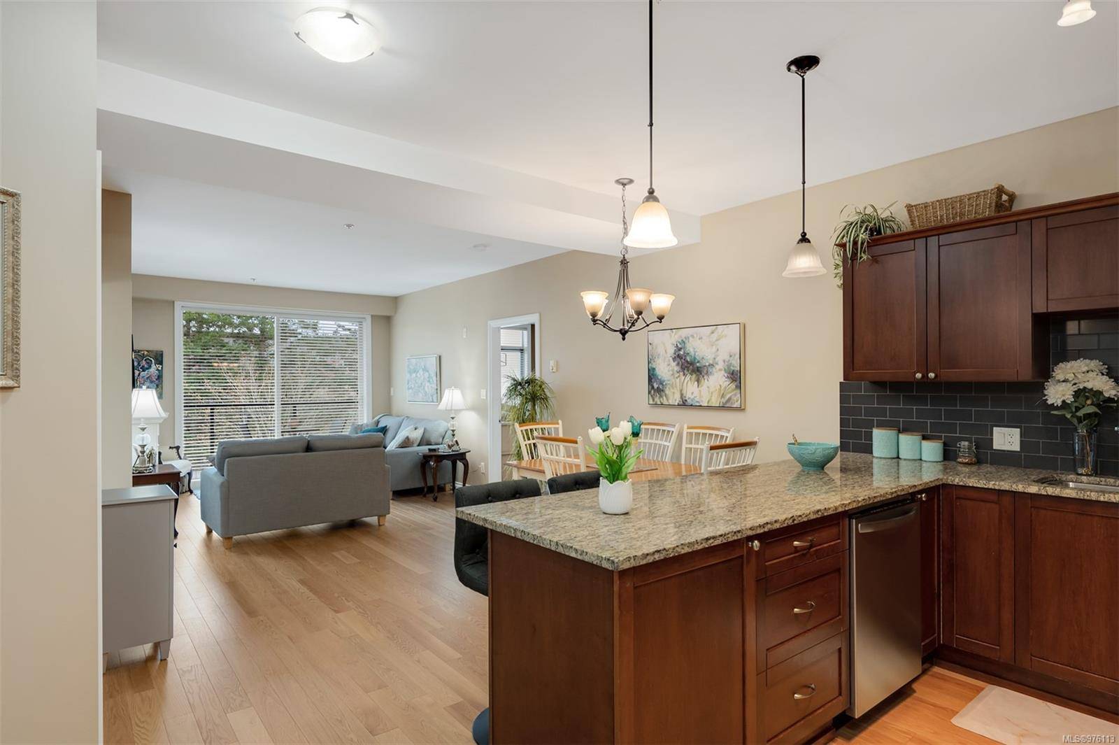 Langford, BC V9B 2X9,866 Goldstream Ave #311