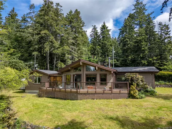 Pender Island, BC V0N 2M2,2705 Brigadoon Cres