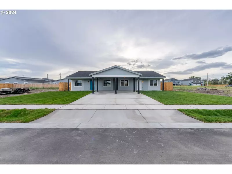 274 STOCKTON AVE, Umatilla, OR 97882