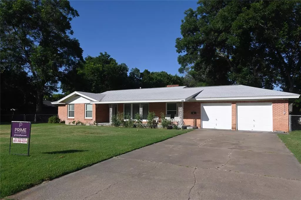 River Oaks, TX 76114,5409 Andrea Court