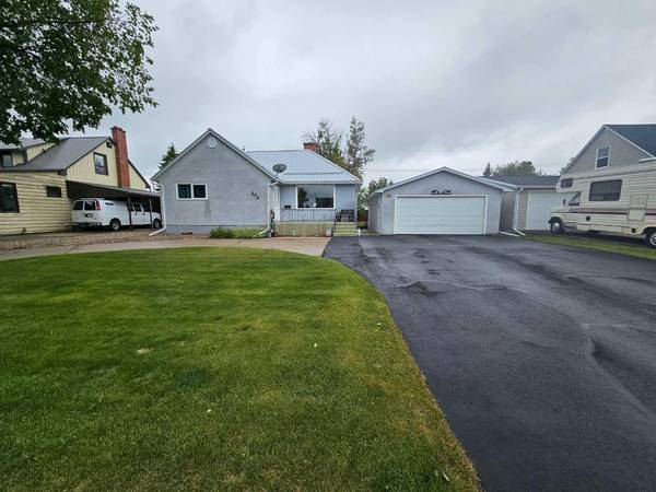 306 1 AVE South, Coutts, AB T0K0N0